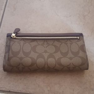 Coach Accessories - Coach wallet Coach Accessories - Coach wallet